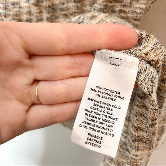 14th & Union Neutral Knit Turtleneck Sweater‎ Top Petite Small - Picture 5 of 7